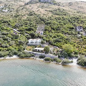 Vani I Bardhe Villa Zogaji